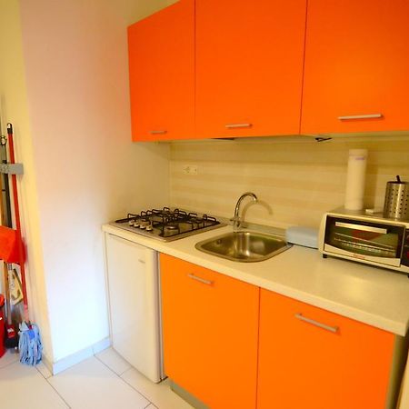 Shine Apartment Napels Buitenkant foto