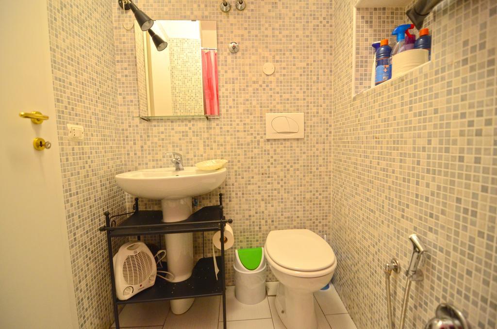 Shine Apartment Napels Buitenkant foto