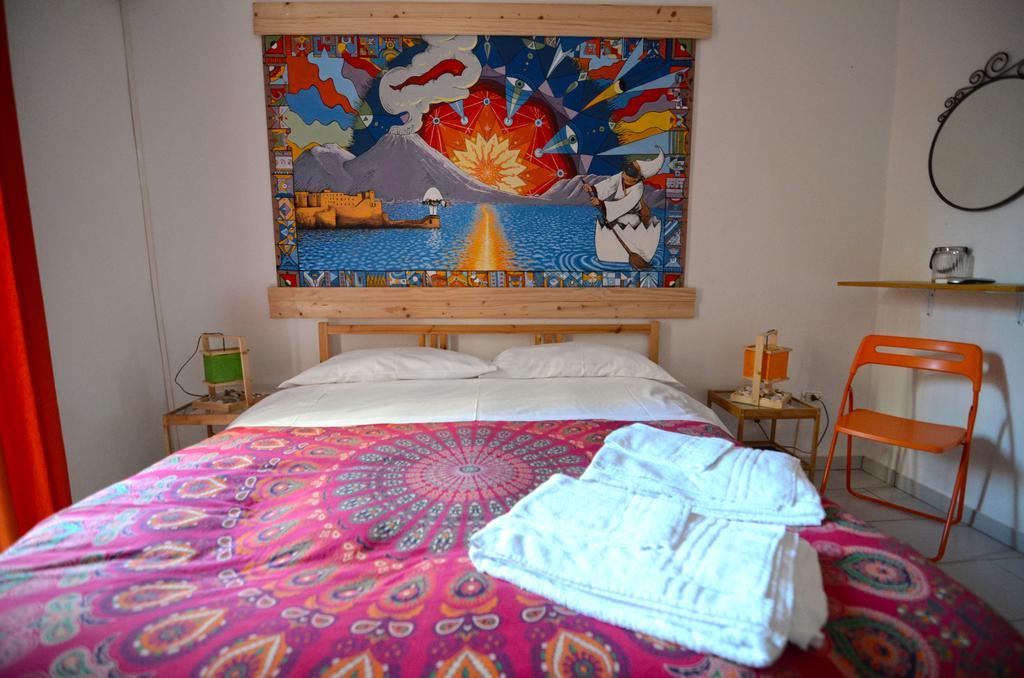 Shine Apartment Napels Buitenkant foto